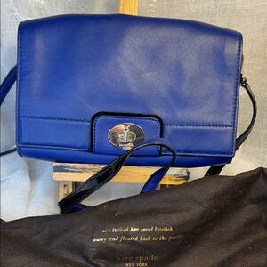 NWOT Kate Spade pocketbook camera bag, soft leather, come with dust bag